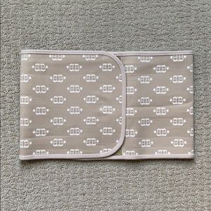 Belly Bandit.  Sz S.  Nude color.